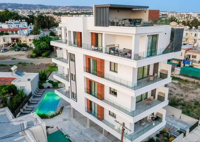 Olive Shared Pool Apartments