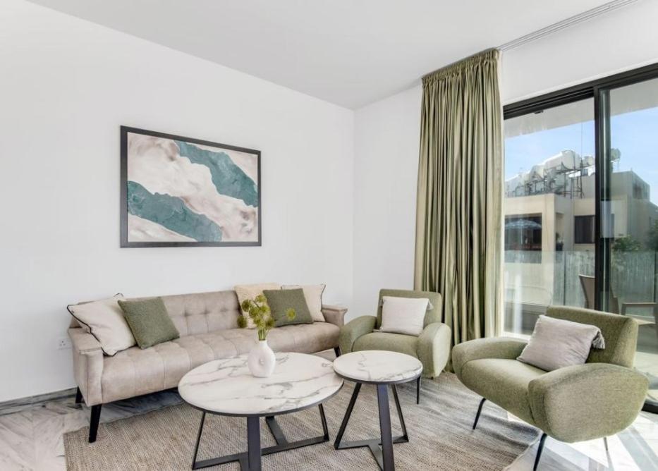 Olive Shared Pool Hotel apartamentowy Pafos